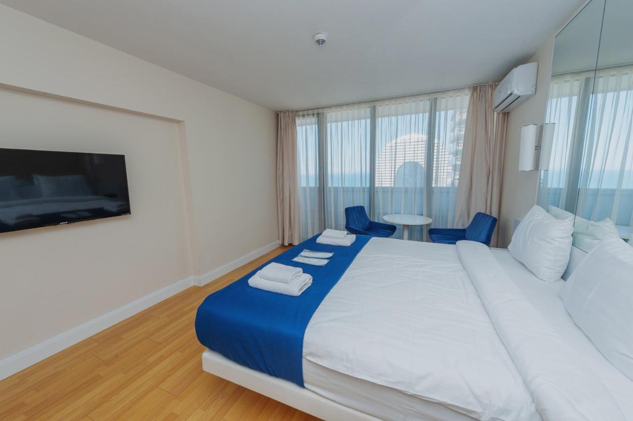 Aparthotel ~ Orbi City ~ Batumi Exterior photo